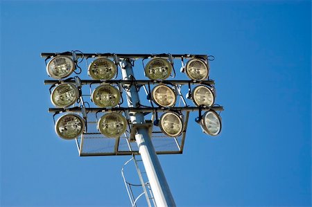 Stadium lights Photographie de stock - Aubaine LD & Abonnement, Code: 400-03949841