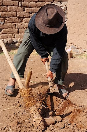 simsearch:400-03941660,k - A peruvian farmer demonstrating how to prepare the land for farming Stock Photo - Budget Royalty-Free & Subscription, Code: 400-03941647