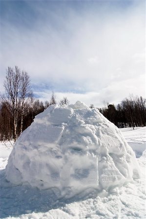 Igloo detail image in a snowy landscape Stock Photo - Budget Royalty-Free & Subscription, Code: 400-03942242