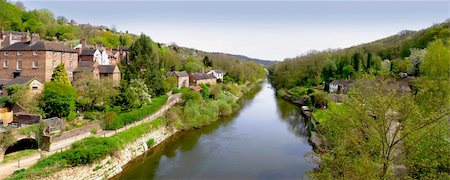davidmartyn (artist) - river severn ironbridge gorge shropshire england uk Photographie de stock - Aubaine LD & Abonnement, Code: 400-03943891