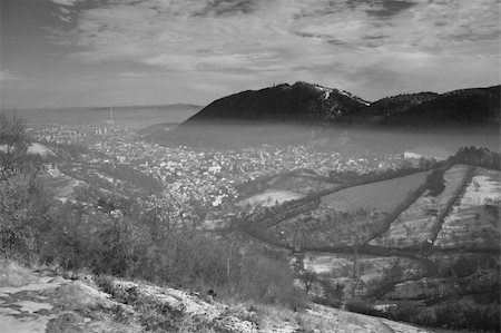 Brasov seen from a belvedere spot Stock Photo - Budget Royalty-Free & Subscription, Code: 400-03955948