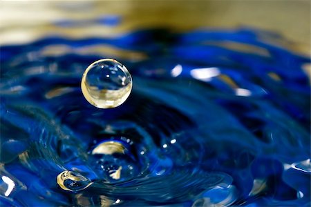 simsearch:400-05052693,k - Water sphere drop Stock Photo - Budget Royalty-Free & Subscription, Code: 400-03956066