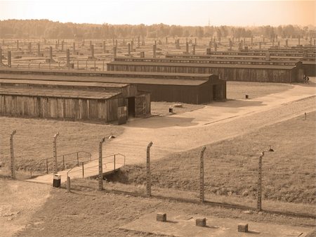 simsearch:400-07568624,k - Auschwitz - Birkenau concentration camp in Poland Foto de stock - Royalty-Free Super Valor e Assinatura, Número: 400-03956851