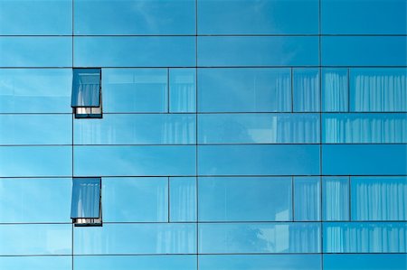 simsearch:400-04489488,k - Reflection in an office building glass wall. Background Stock Photo - Budget Royalty-Free & Subscription, Code: 400-03957608