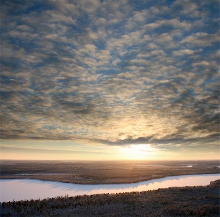 The Snow-clad siberian elbowrooms from bird's-eye view. Fotografie stock - Microstock e Abbonamento, Codice: 400-03953365