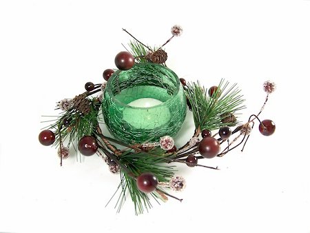 simsearch:633-02418074,k - Green glass candlestick inside the garland as Christmas decoration Stock Photo - Budget Royalty-Free & Subscription, Code: 400-03965190