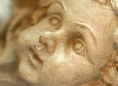 Close up of a an angel carved in stone Photographie de stock - Aubaine LD & Abonnement, Code: 400-03965704