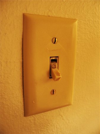 light switch on wall Photographie de stock - Aubaine LD & Abonnement, Code: 400-03966811