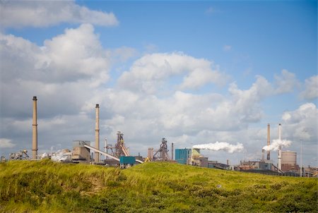Steel factory in IJmuiden, the Netherlands Stock Photo - Budget Royalty-Free & Subscription, Code: 400-03967868