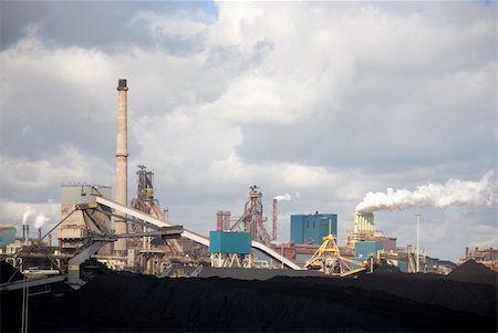 Steel factory in IJmuiden, the Netherlands Stock Photo - Budget Royalty-Free & Subscription, Code: 400-03967869