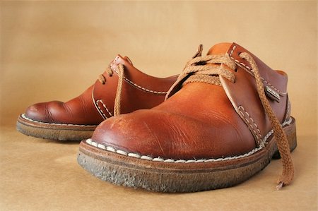pair leather boots with laces Foto de stock - Super Valor sin royalties y Suscripción, Código: 400-03968091