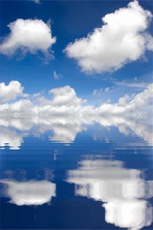 simsearch:400-03944472,k - Picture of a beautiful cloudy sky reflect on water Stock Photo - Budget Royalty-Free & Subscription, Code: 400-03968317