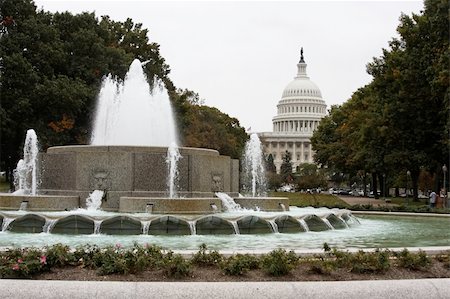 View of the US Capitol Building Foto de stock - Royalty-Free Super Valor e Assinatura, Número: 400-03962569