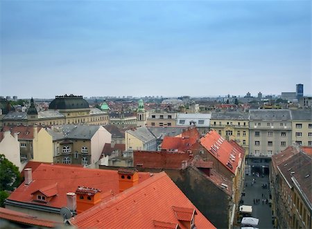 simsearch:400-07326929,k - Cityscape of Zagreb , capital of Croatia Foto de stock - Royalty-Free Super Valor e Assinatura, Número: 400-03962680