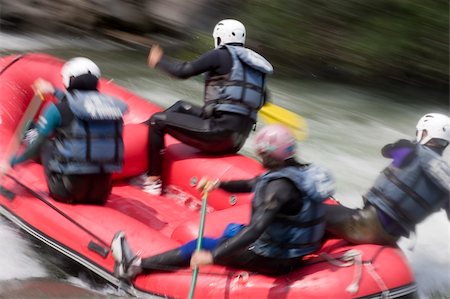 simsearch:841-07202440,k - Whitewater rafting on a mountain river. With tripod and long exposure time - motion blurred. Photographie de stock - Aubaine LD & Abonnement, Code: 400-03963885