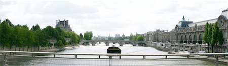 france barging - Barge at Seine River wuth Museum Orsay at the right Stock Photo - Budget Royalty-Free & Subscription, Code: 400-03974222