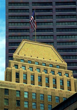 strikerx98 (artist) - A building in Boston, MA with a gold colored roof and American flag. Stock Photo - Budget Royalty-Free & Subscription, Code: 400-03974553