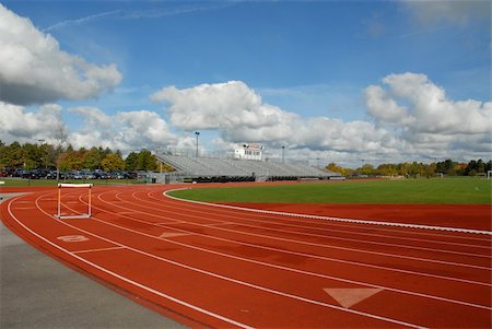 racing fences - College running track with hurdle, Rochester, New York Stock Photo - Budget Royalty-Free & Subscription, Code: 400-03975505