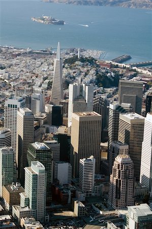simsearch:400-03976390,k - Aerial view of downtown San Francisco, California Stockbilder - Microstock & Abonnement, Bildnummer: 400-03976418