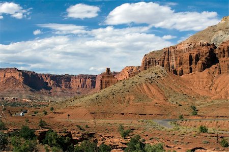 simsearch:400-05356340,k - Scenic views of Capitol Reef National Park Photographie de stock - Aubaine LD & Abonnement, Code: 400-03976560