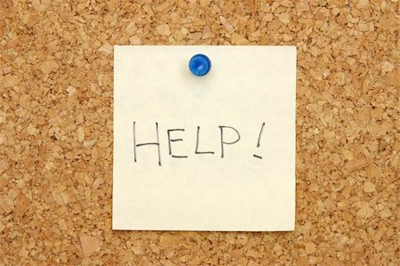 simsearch:400-05910146,k - Yellow post-it note asking for help on corkboard Photographie de stock - Aubaine LD & Abonnement, Code: 400-03977233