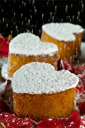 Heart Shape sugar powdered cakes for Valentine's Day Stock Photo - Budget Royalty-Free & Subscription, Code: 400-03977501