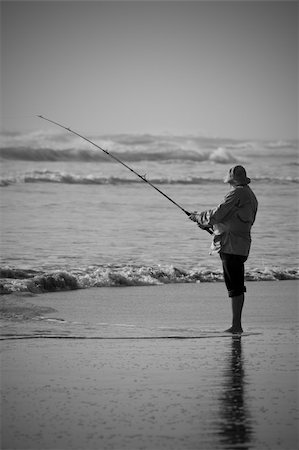 simsearch:400-03979334,k - A man surf fishing. Stock Photo - Budget Royalty-Free & Subscription, Code: 400-03978508