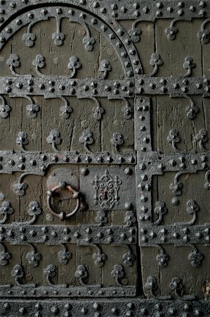 Section of an ancient gothic door showing the intricate ironwork. (in Brussels, Belgium). Stock Photo - Budget Royalty-Free & Subscription, Code: 400-03979313