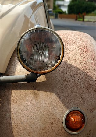 simsearch:400-03932633,k - Detail of an old brown car with two headlights Stock Photo - Budget Royalty-Free & Subscription, Code: 400-03972584