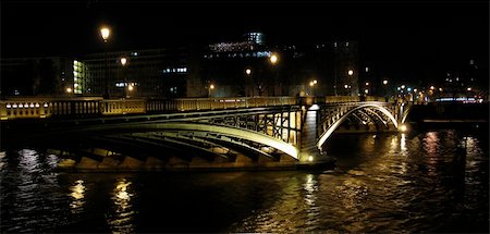 paris holidays night - Naght walking arround center of Paris Stock Photo - Budget Royalty-Free & Subscription, Code: 400-03972673