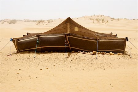The bedouins tent in the sahara, morocco Stock Photo - Budget Royalty-Free & Subscription, Code: 400-03972990