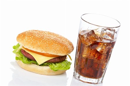 simsearch:400-04035891,k - Cheeseburger and soda glass, reflected on white background. Shallow DOF Fotografie stock - Microstock e Abbonamento, Codice: 400-03984284