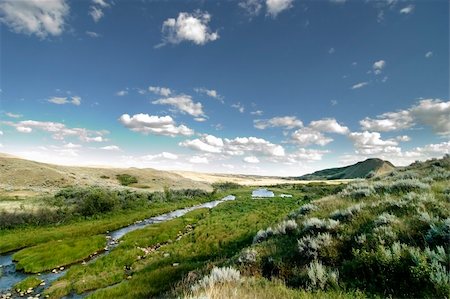 saskatchewan river - Swift Current Creek near Stewart Valley, in Saskatchewan, Canada Foto de stock - Royalty-Free Super Valor e Assinatura, Número: 400-03985669