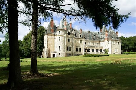 davidmartyn (artist) - A chateau in the loire valley, France, Europe. Foto de stock - Super Valor sin royalties y Suscripción, Código: 400-03986727