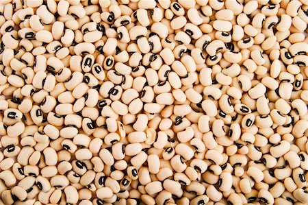 simsearch:400-03986789,k - Black eyed peas in a glass container Photographie de stock - Aubaine LD & Abonnement, Code: 400-03986781