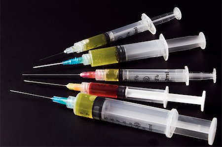simsearch:400-04501269,k - A set of prescription pharmaceutical medical syringes. Stock Photo - Budget Royalty-Free & Subscription, Code: 400-03989454