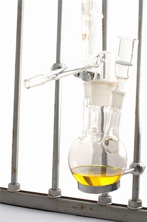 simsearch:400-04478049,k - chemical equipment with yellow liquid in it Stock Photo - Budget Royalty-Free & Subscription, Code: 400-03994598