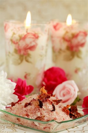 Bath salt with dry rose petals Stock Photo - Budget Royalty-Free & Subscription, Code: 400-03996642