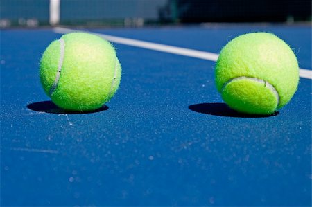 Resort tennis club and tennis courts with balls Stock Photo - Budget Royalty-Free & Subscription, Code: 400-03997916
