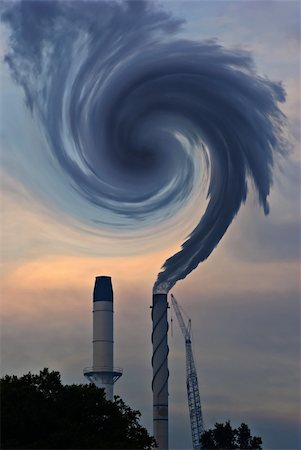 simsearch:400-04035450,k - dark and sinister smoke rises and swirls from the factory Stockbilder - Microstock & Abonnement, Bildnummer: 400-03998958