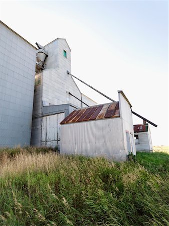 simsearch:400-07429824,k - Abandoned agricultural building in rural area. Stock Photo - Budget Royalty-Free & Subscription, Code: 400-03999268