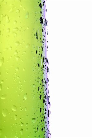 beer bottle side view, macro with water droplets isolated on white Photographie de stock - Aubaine LD & Abonnement, Code: 400-03999848