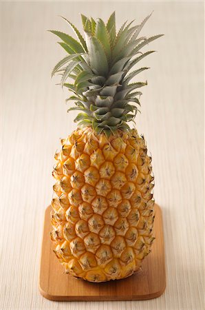 Pineapple Stock Photo - Premium Royalty-Free, Code: 600-04625245