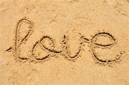 Love Written in Sand Foto de stock - Sin royalties Premium, Código: 600-04625255