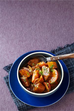 simsearch:600-05947686,k - Beef Stew Stock Photo - Premium Royalty-Free, Code: 600-04625557