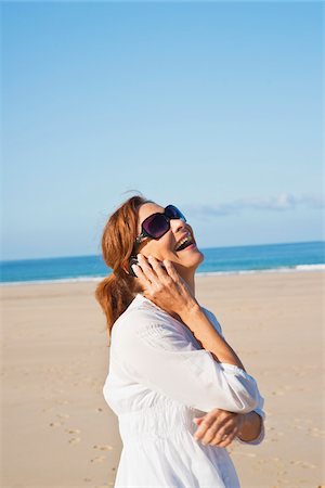 simsearch:600-05854203,k - Woman On Beach, Camaret-sur-Mer, Finistere, Bretagne, France Stock Photo - Premium Royalty-Free, Code: 600-05389136