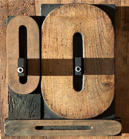 Letterpress Letter O's and Number 0's Foto de stock - Sin royalties Premium, Código: 600-05524410