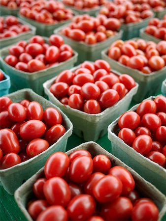 farmers markets - Cherry Tomatoes at St Jacobs Farmers' Market, St Jacobs, Ontario, Canada Stock Photo - Premium Royalty-Free, Code: 600-05560298