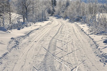 Road, Kuusamo, Ostrobotnie du Nord, la Province d'Oulu, Finlande Photographie de stock - Premium Libres de Droits, Code: 600-05609976