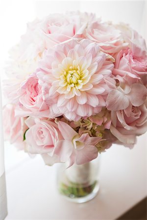 rosa - Wedding Bouquet, Ontario, Canada Stock Photo - Premium Royalty-Free, Code: 600-05641965